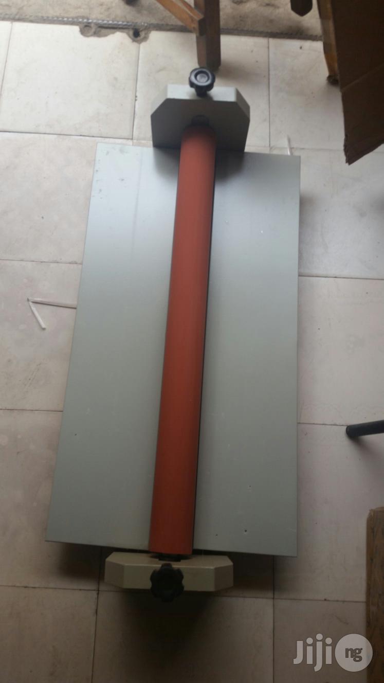 Laminating Machine 750mm / 30 Inches
