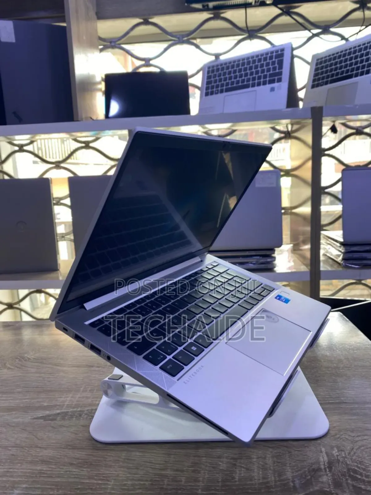Laptop HP EliteBook 830 G8 16GB Intel Core i5 SSD 512GB