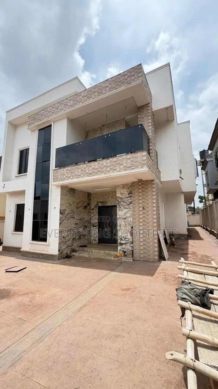 5bdrm Duplex in Apo Resettlement for sale