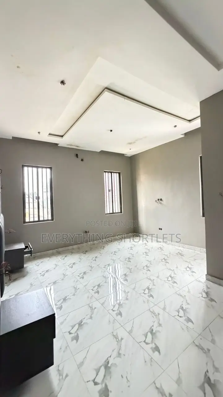 5bdrm Duplex in Apo Resettlement for sale