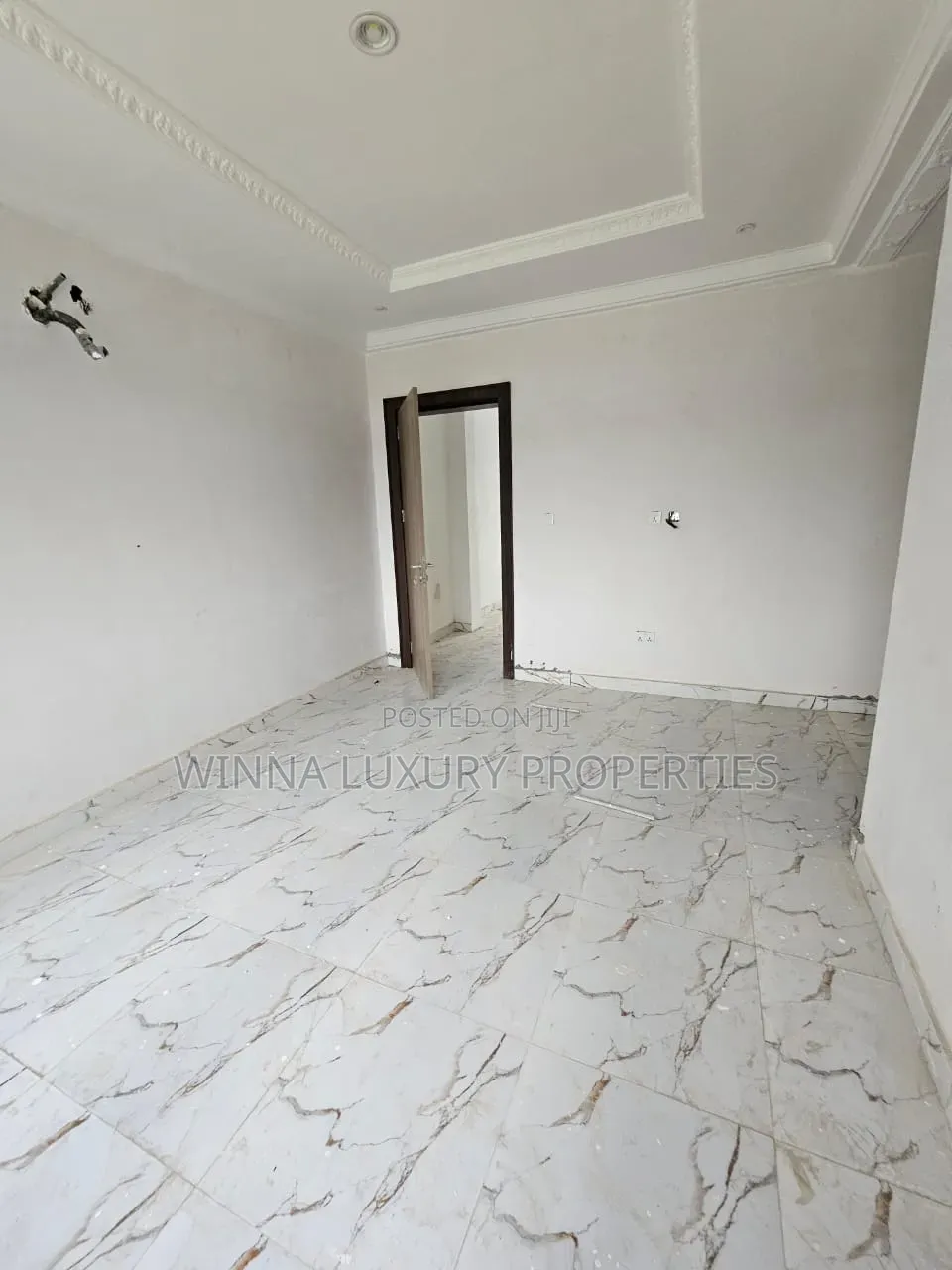 4bdrm Townhouse / Terrace in Nut, Lugbe District for rent