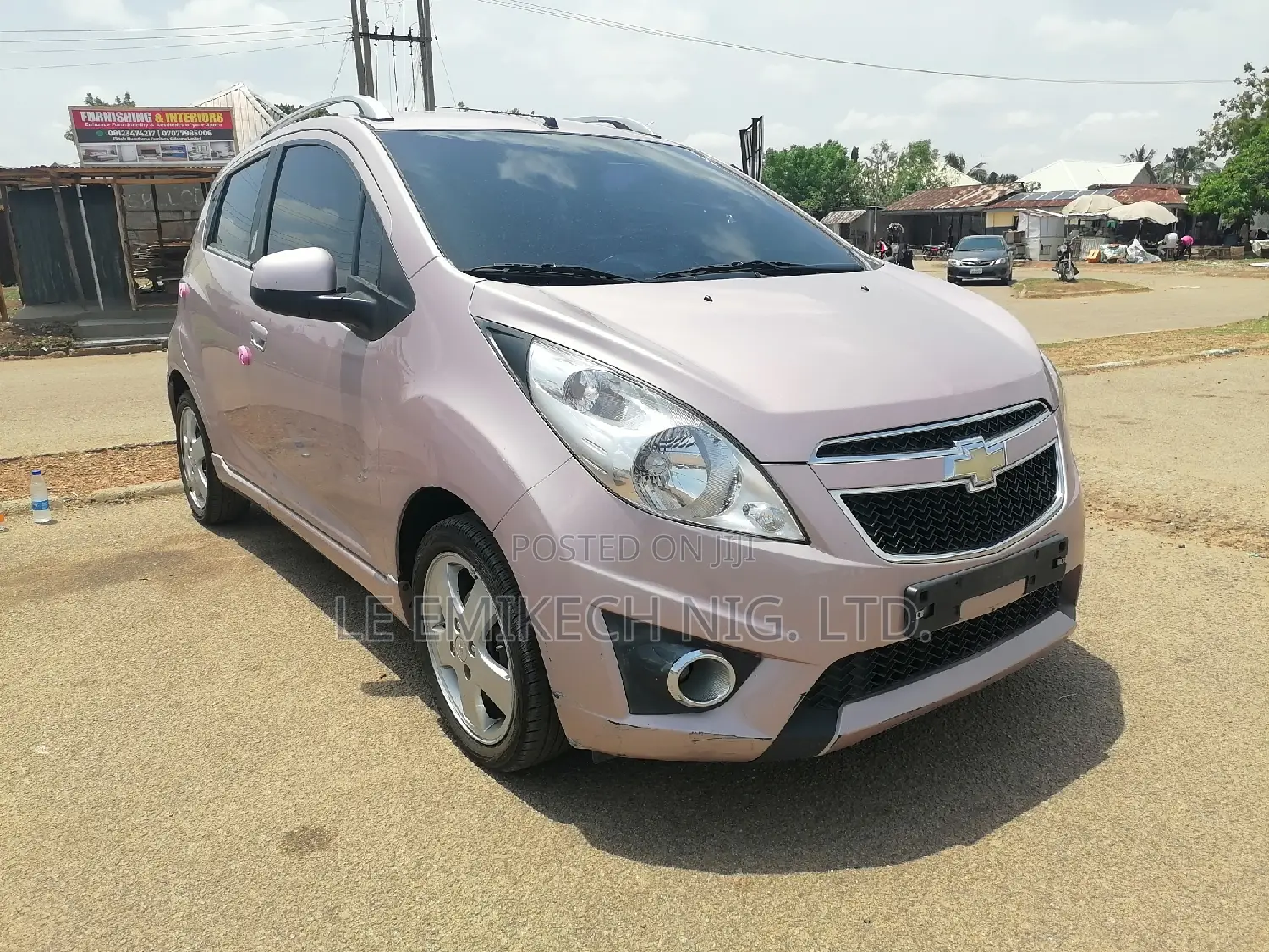 Chevrolet Spark 2011 Gold
