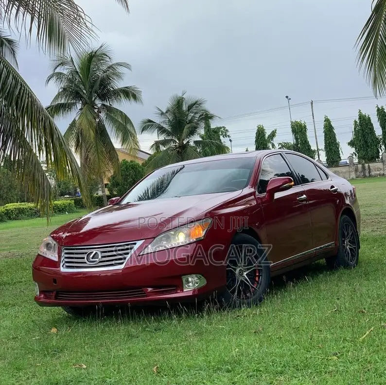 Lexus ES 350 2011 Red