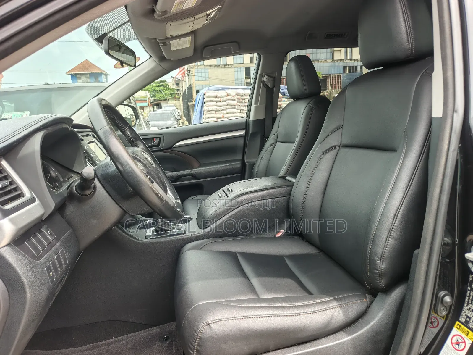 Toyota Highlander LE 4dr SUV (3.5L 6cyl 6A) 2015 Black