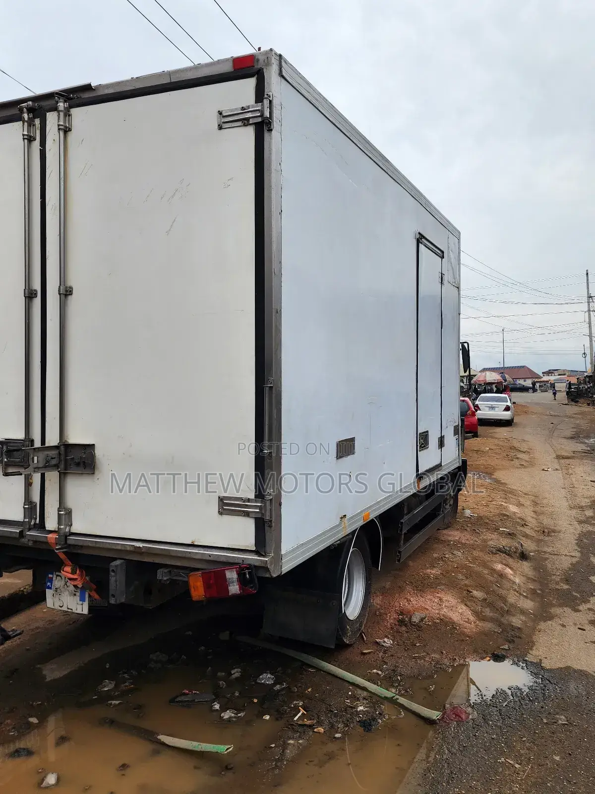 Super Clean Foreign Used Mercedes Benz 814 Cooling Van