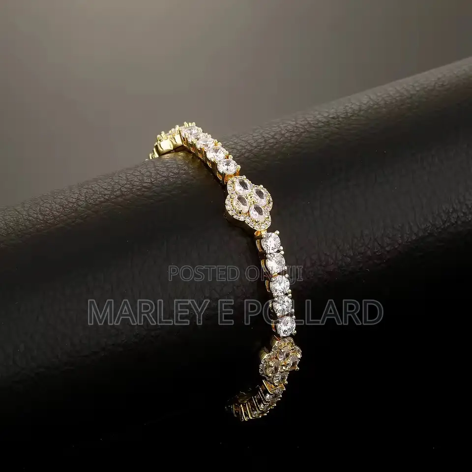 4mm Four Leaf Clover Quality Cz Iced Vca 18karat Gold Tennis Bracelet
