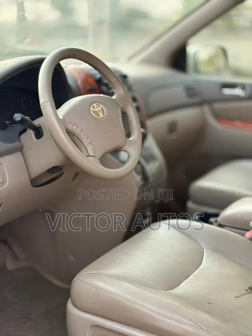 Toyota Sienna XLE AWD 2006 Green