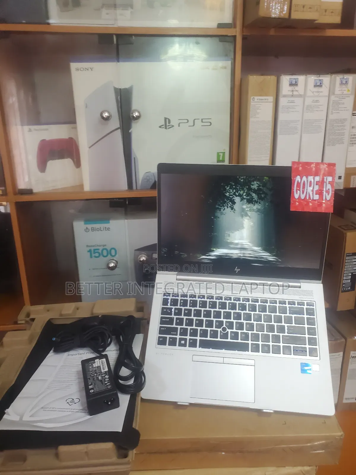 New Laptop HP EliteBook 755 12GB Intel Core 5 SSD 256GB