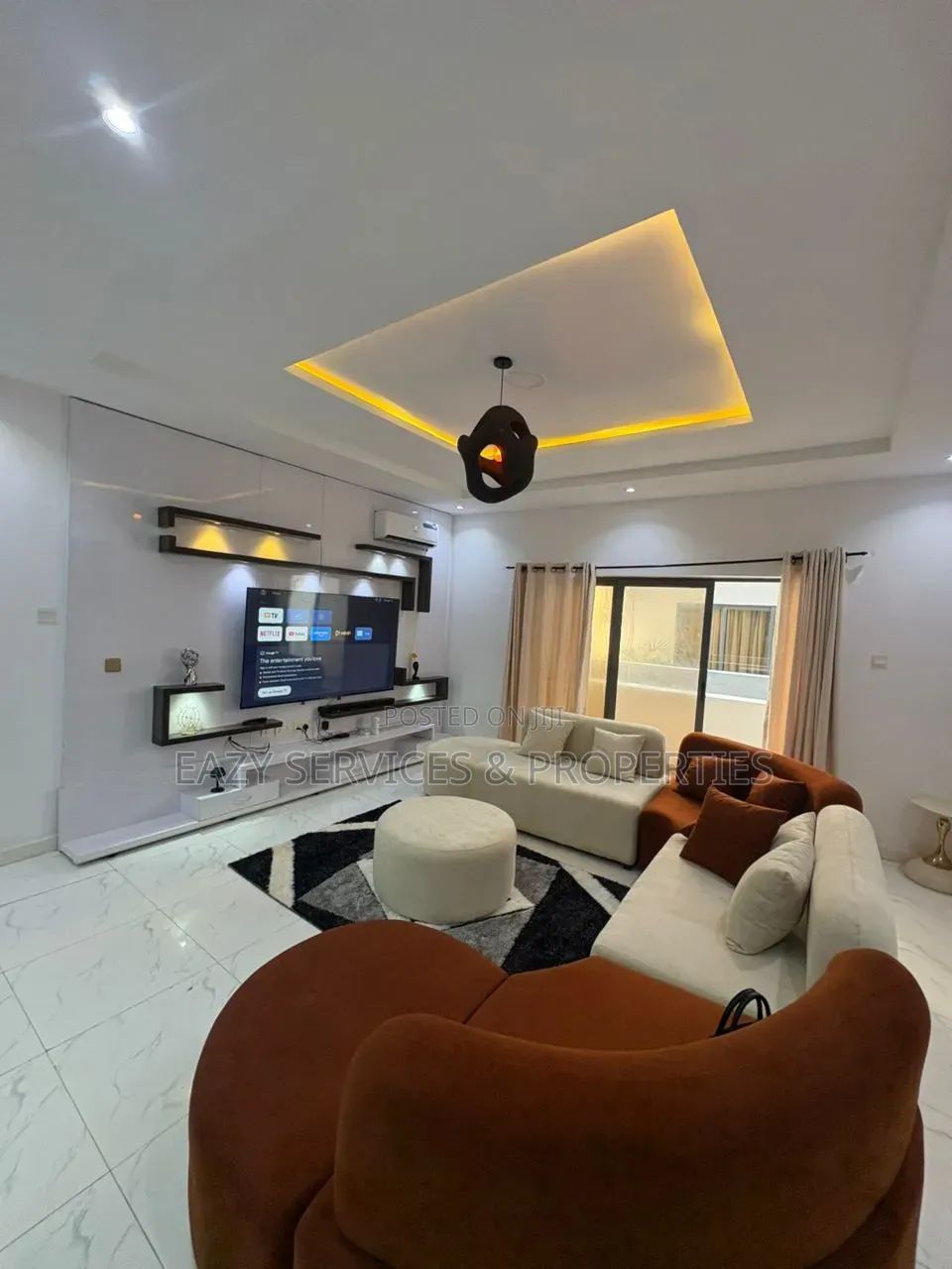 Furnished 3bdrm Penthouse in Lekki Phase One for rent