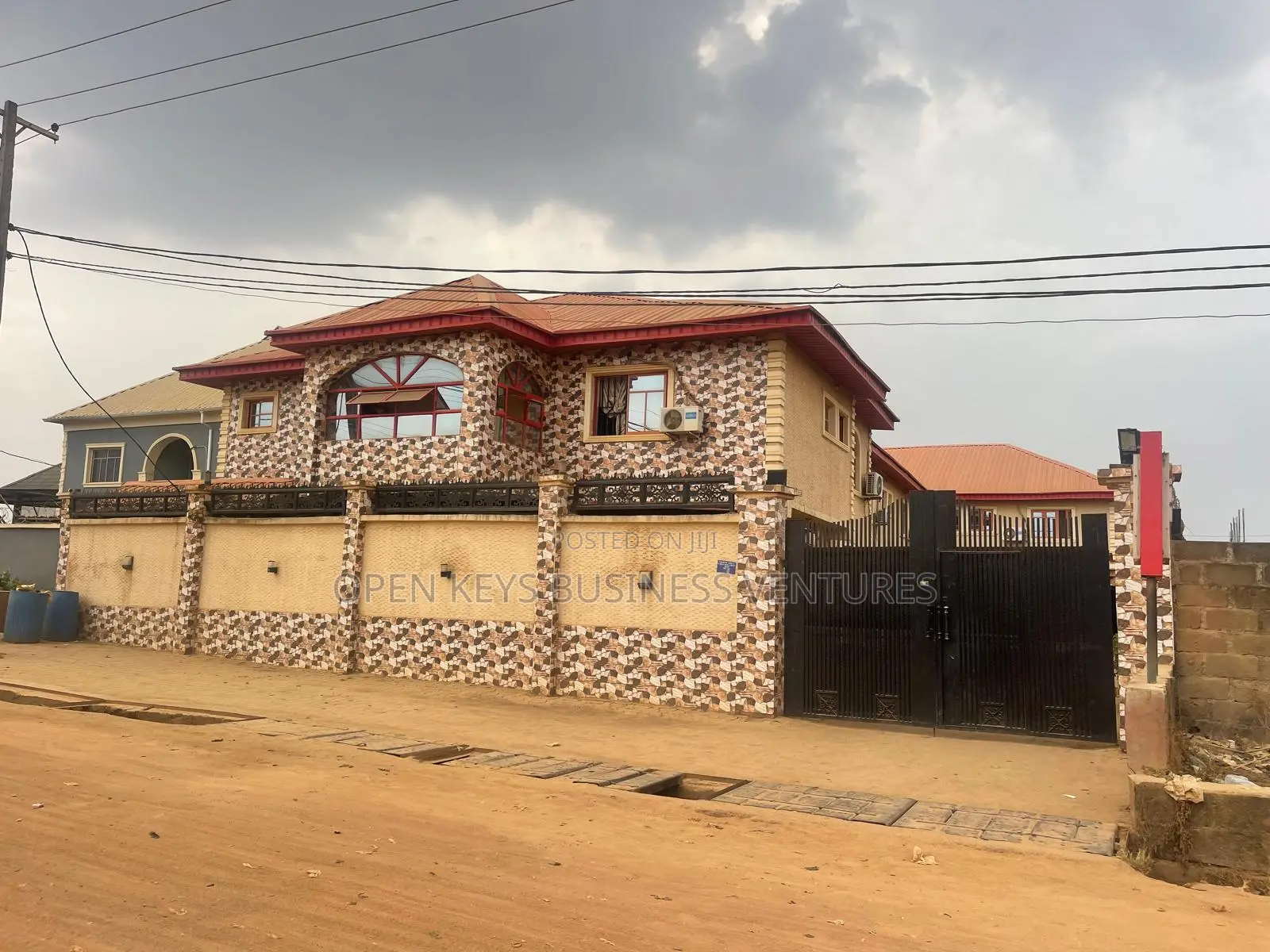 A Fully Functional Luxury Hotel