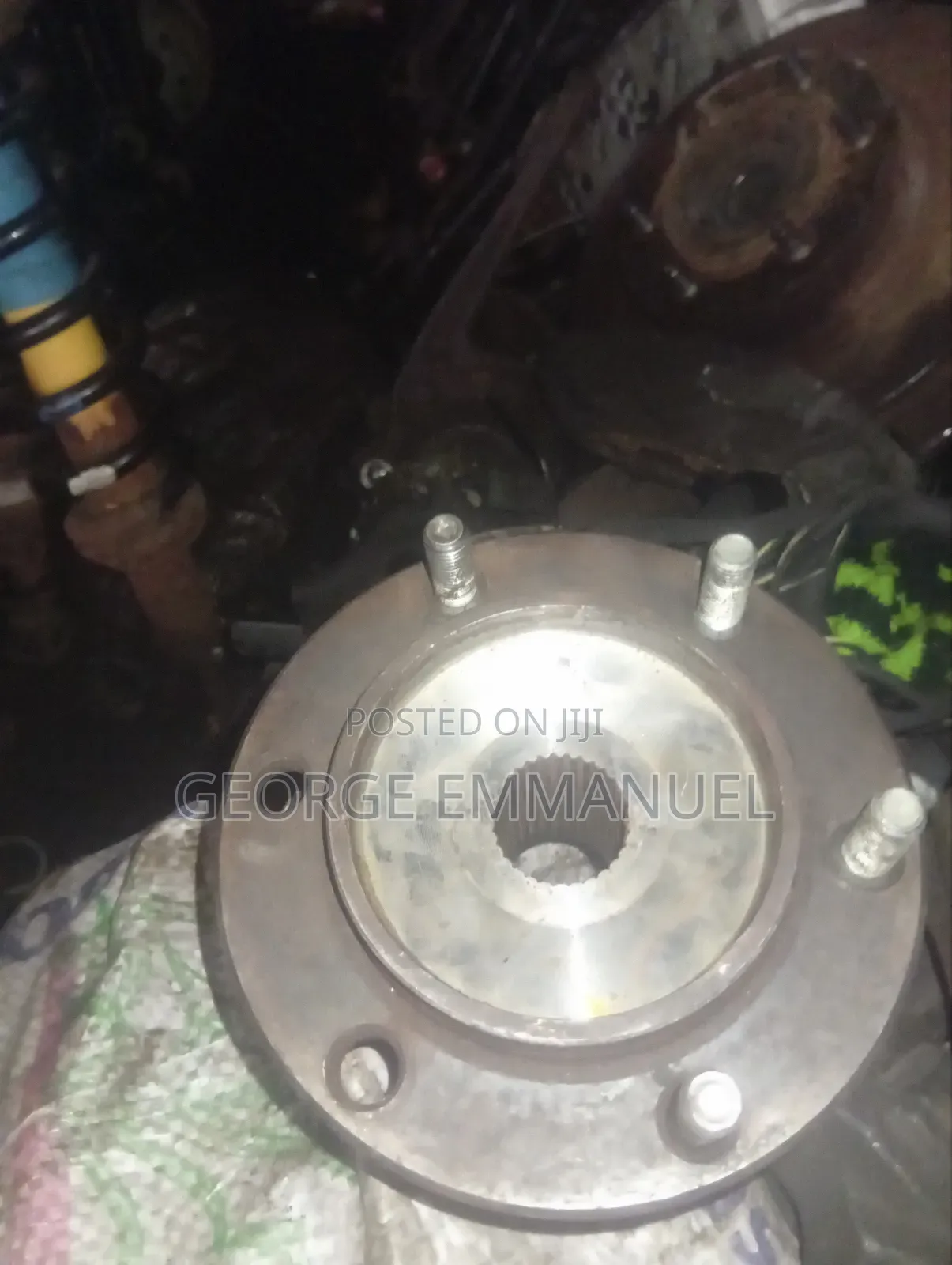 Front Hub Toyota Hilux 2012 Model