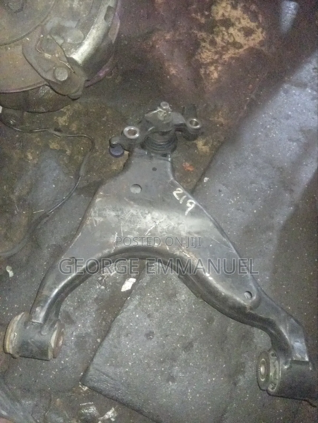 Lower Arm Toyota Hilux