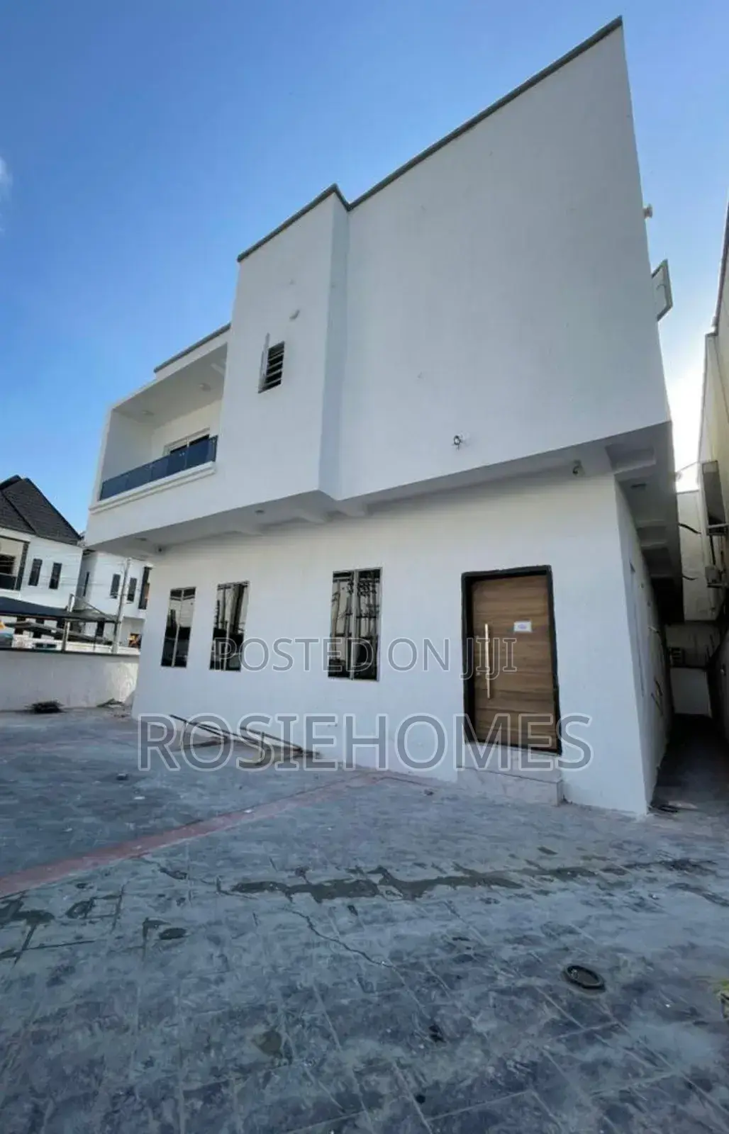 4bdrm Duplex in Light Estate, Ikate for rent