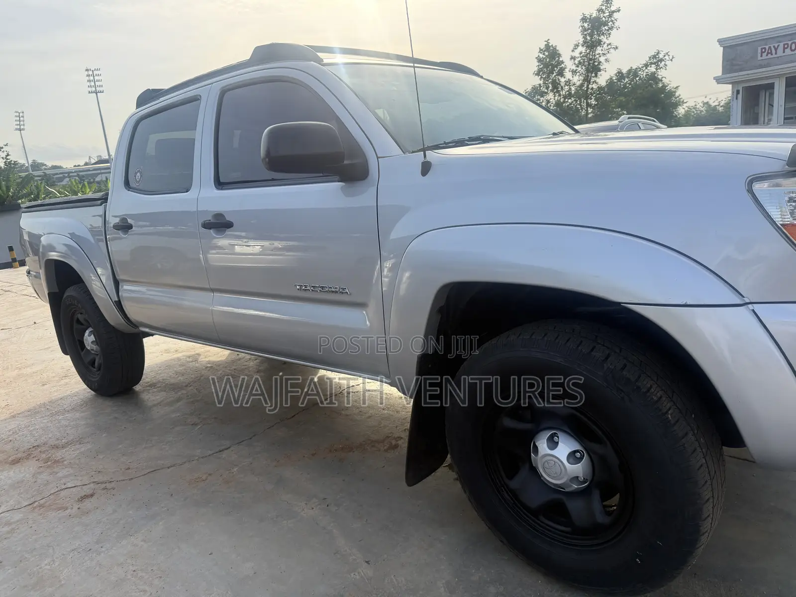 Toyota Tacoma Double Cab V6 Automatic 2010 Silver