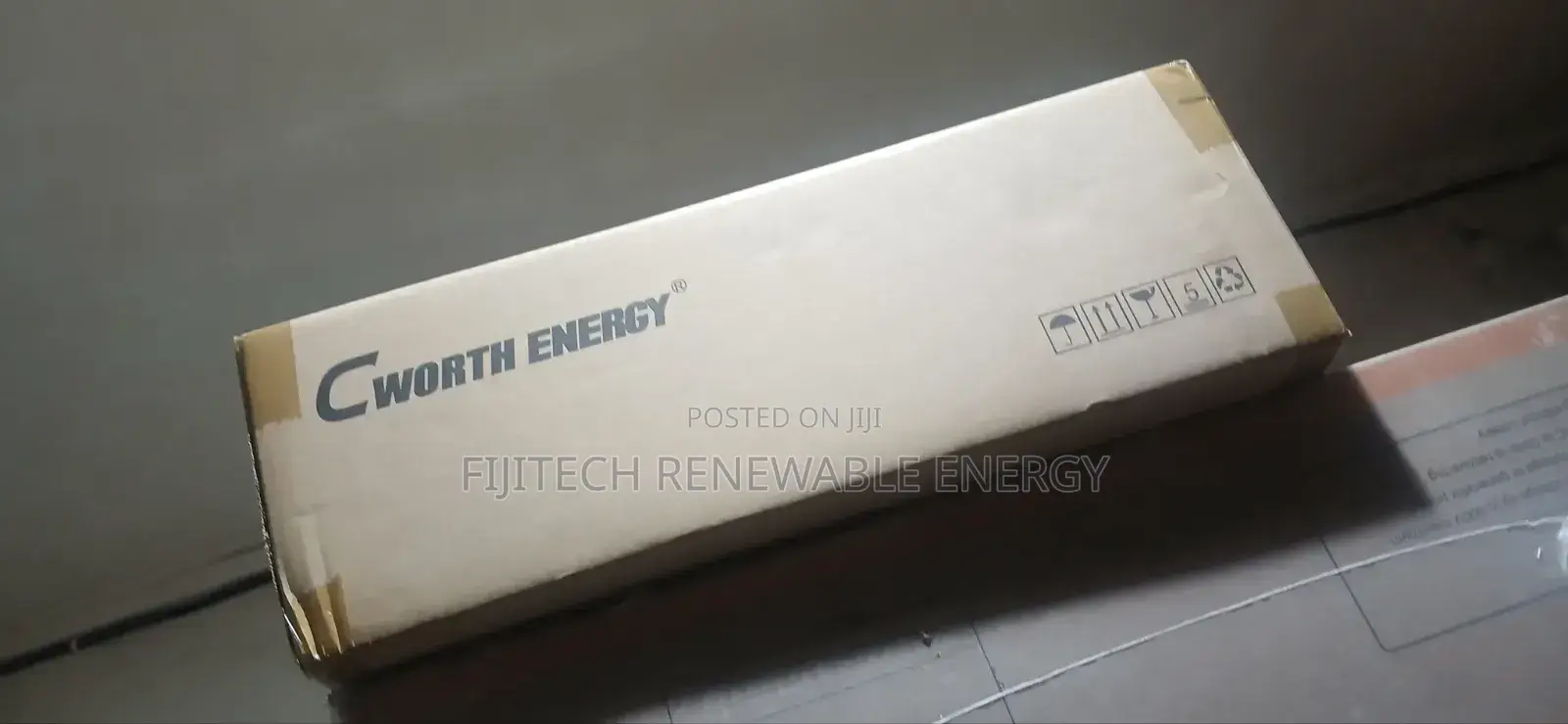 1.8kva 12v Cworth Hybrid Inverter