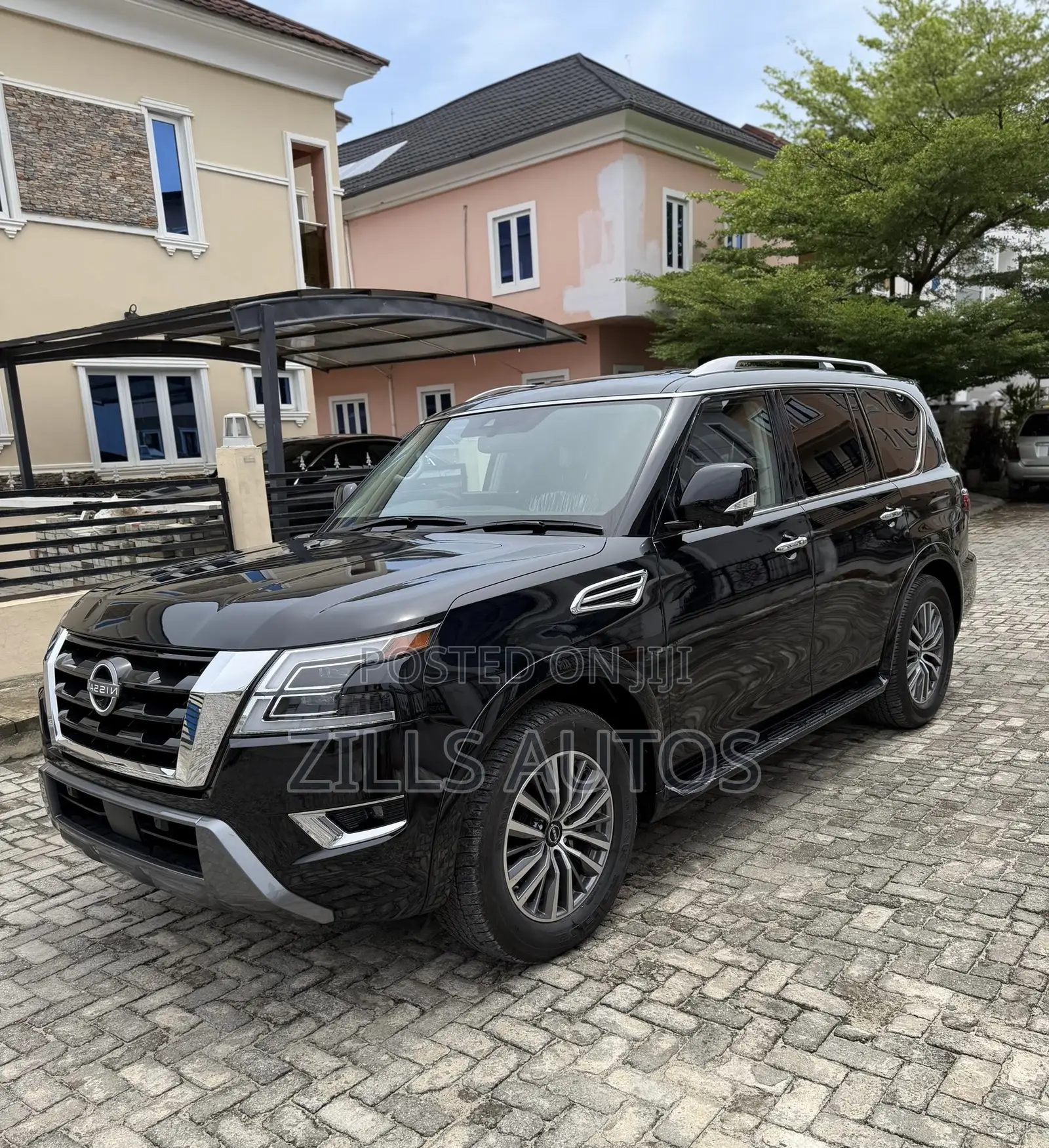 Nissan Armada Platinum 2024 Black