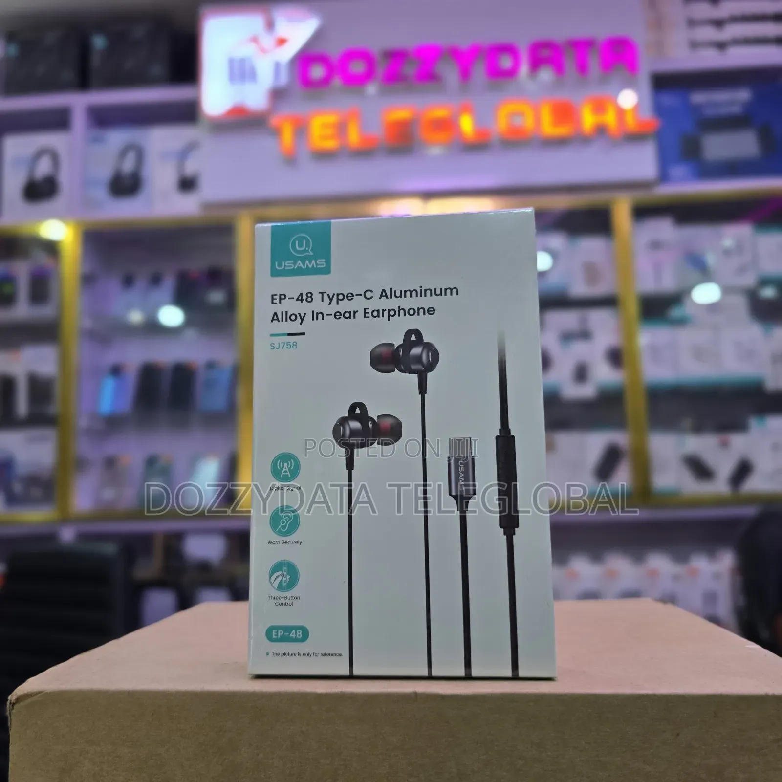 Usams Ep-48 Type-C Aluminum Alloy in-Ear Earphone (Sj758)