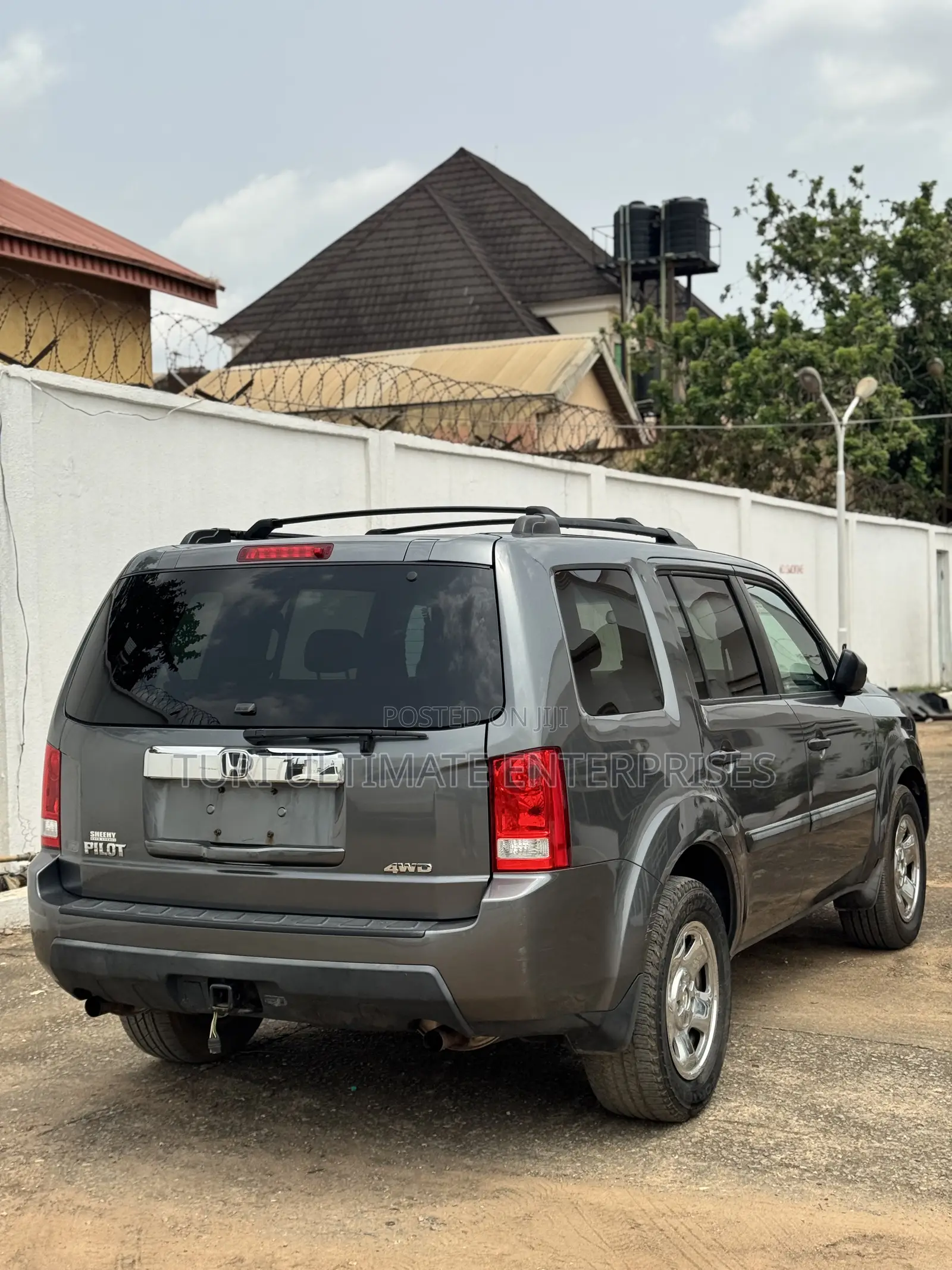Honda Pilot LX 4dr SUV 4WD (3.5L 6cyl 5A) 2010 Gray