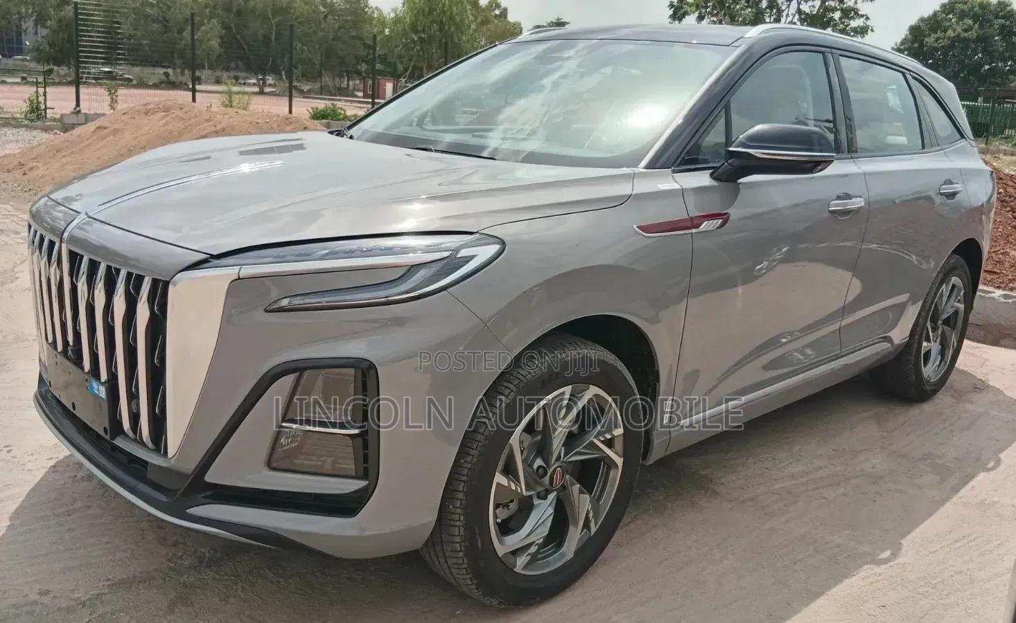 New Hongqi E-HS3 52.5 kWh FWD 2023 White