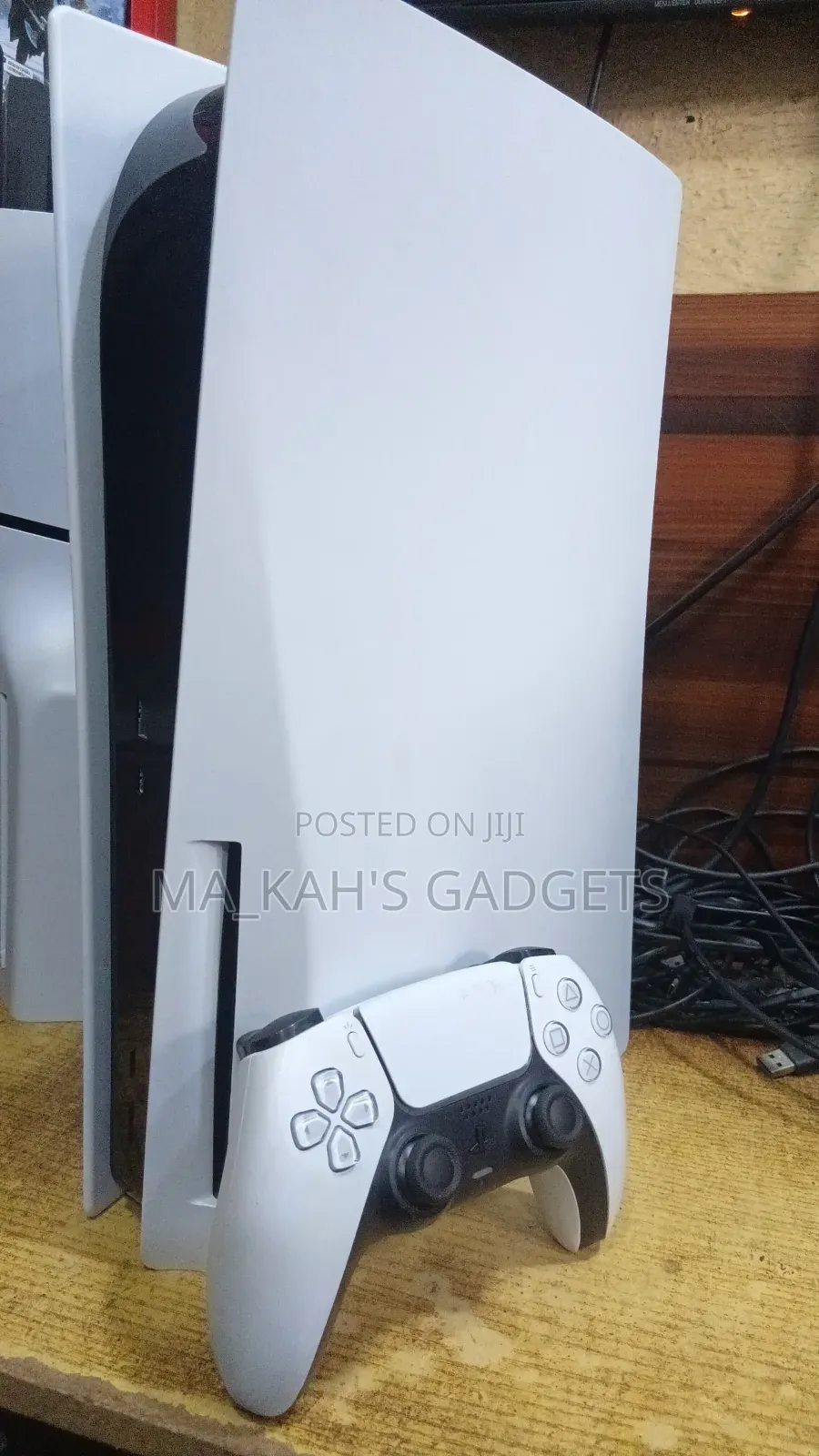 Mint Uk Used Ps5 Console With Accessories Intact