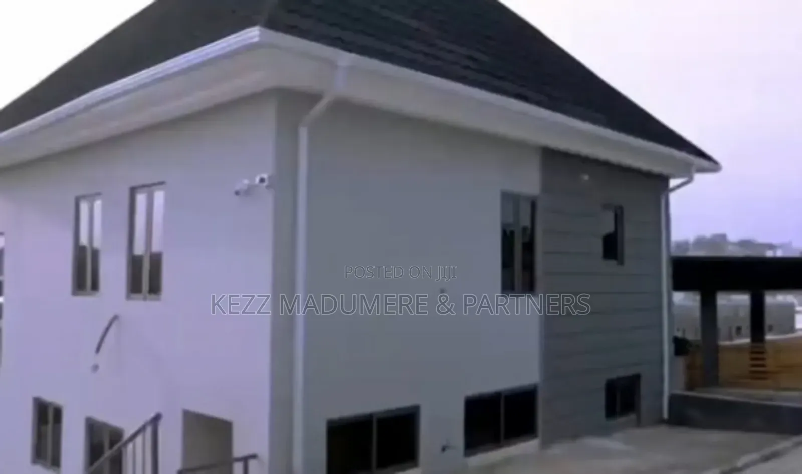 5bdrm Duplex in Guzape , Abuja , Fct for sale