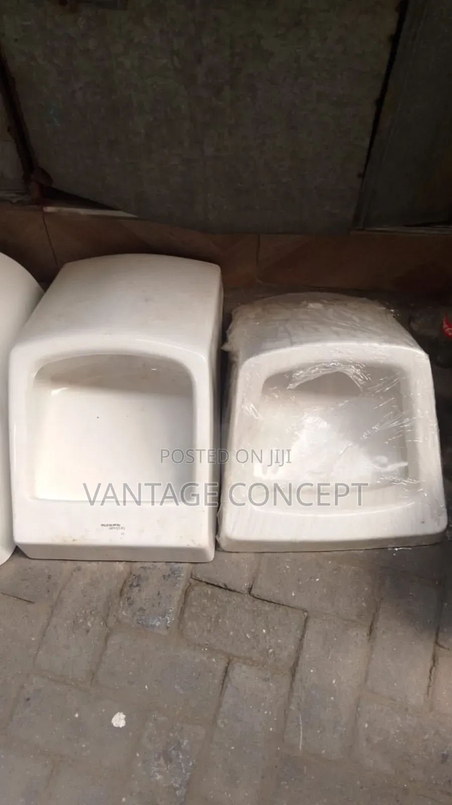 Square Wall Hung Urinary Bowls