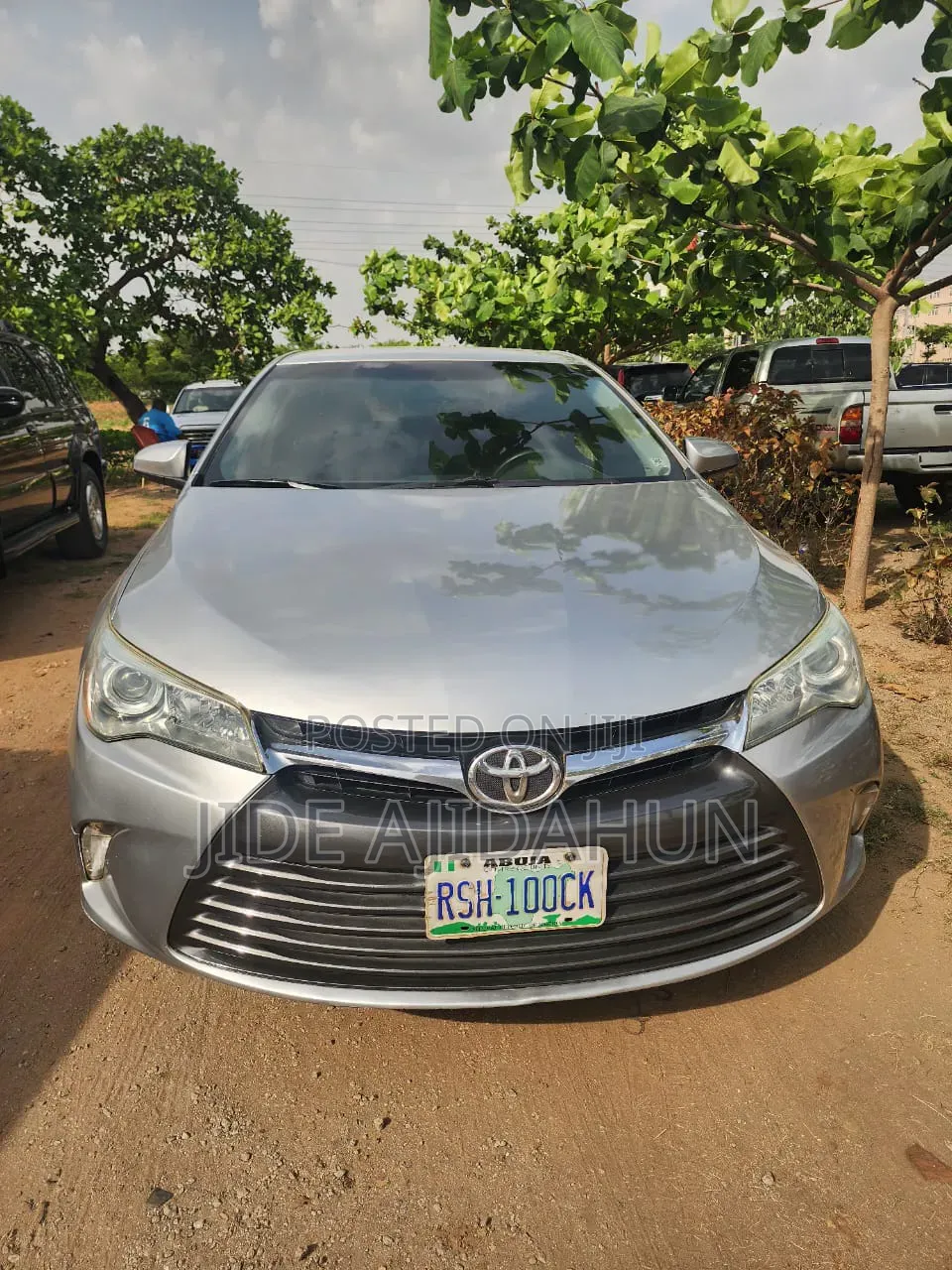 Toyota Camry 2016 Silver