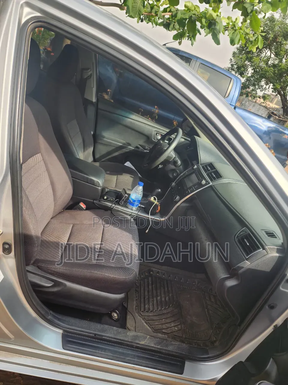 Toyota Camry 2016 Silver