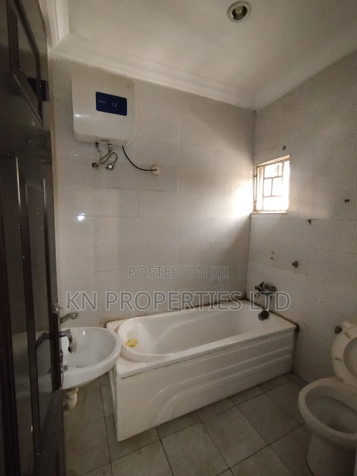 3bdrm Apartment in Utako for rent