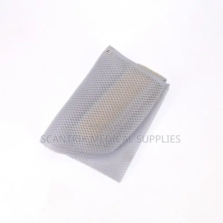 Arm Sling Support for Injury Stabilization and Recovery