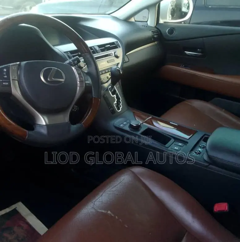 Lexus RX 350 FWD 2013 White