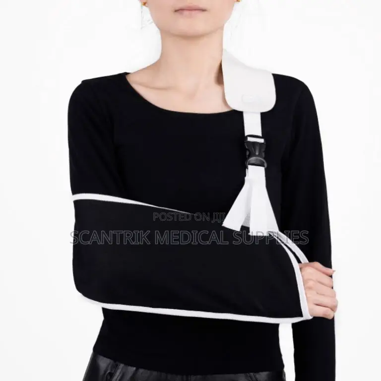 Arm Sling Support for Shoulder Dislocation Recovery