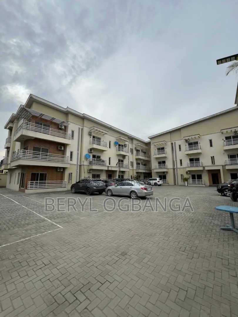 2bdrm Apartment in Abraham Adesanya Estate for rent