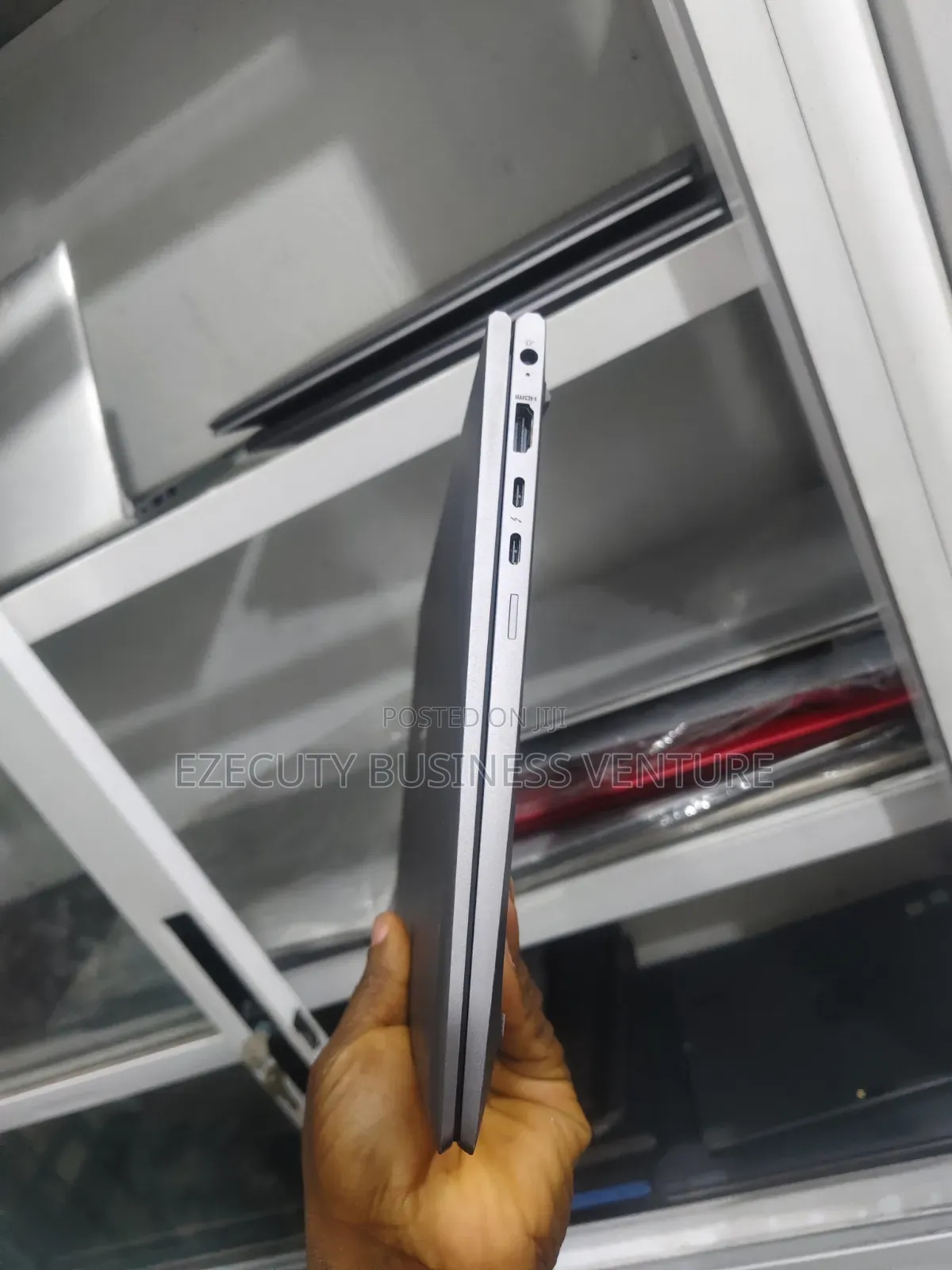 Laptop HP ZBook Firefly 14 G7 8GB Intel Core i7 SSD 256GB
