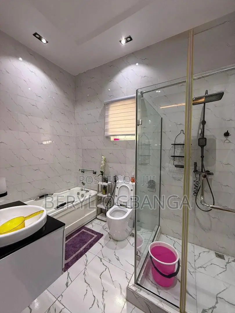 Furnished 4bdrm Duplex in Lekki Phase 2 for rent