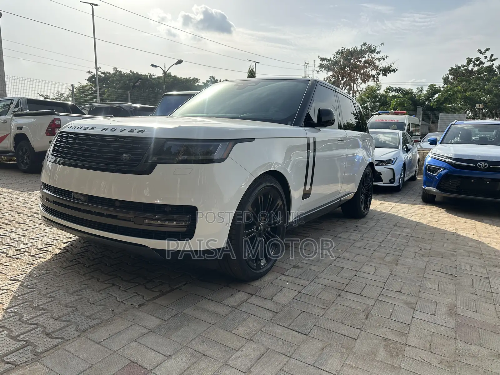Land Rover Range Rover Vogue 2024 White
