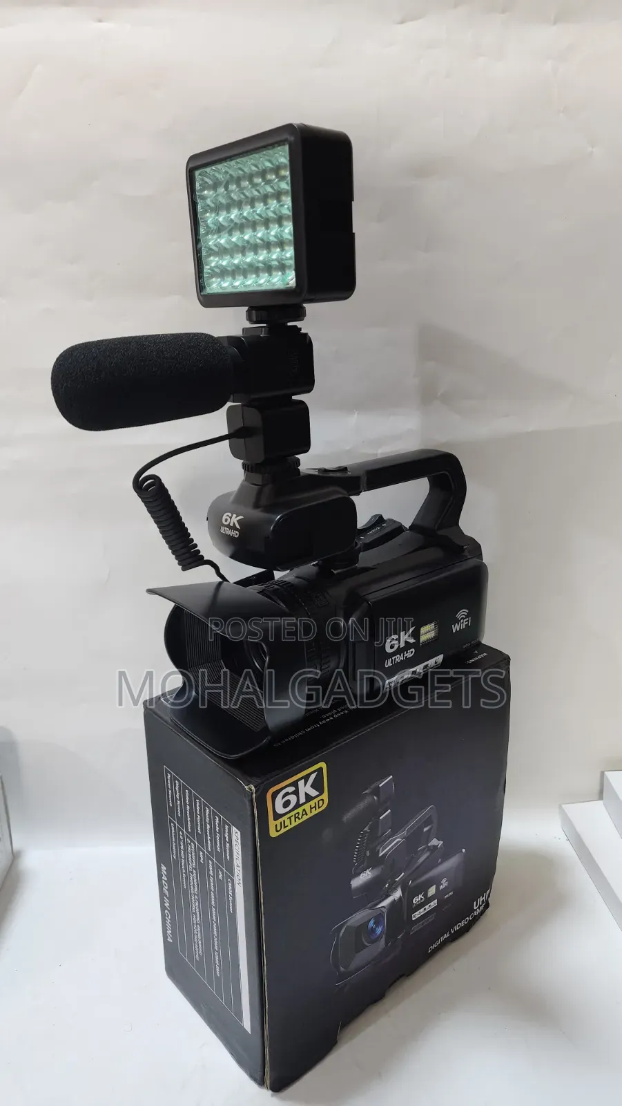 Super Ultra Hd Digital Touchscreen Camcoder(Wifi)(Day N Night Vision)