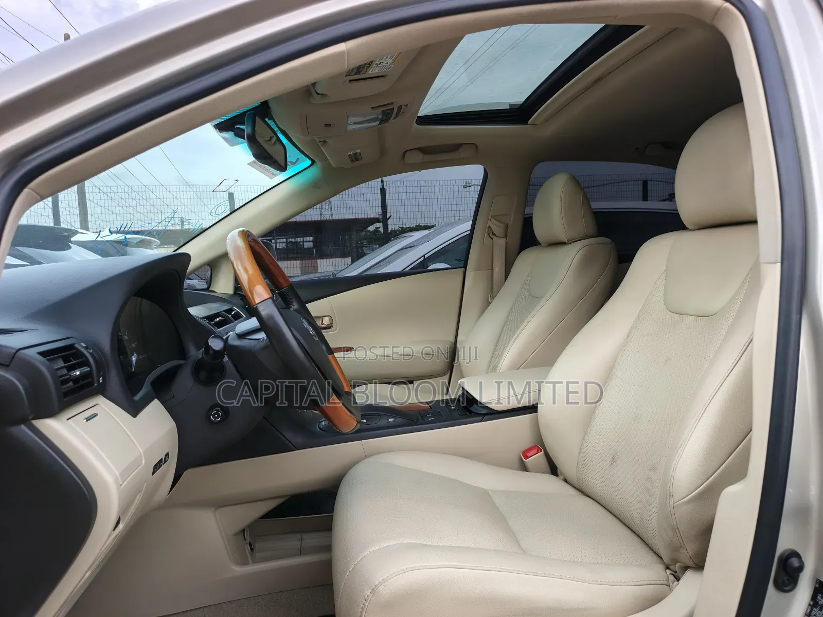 Lexus RX 350 2011 Gold