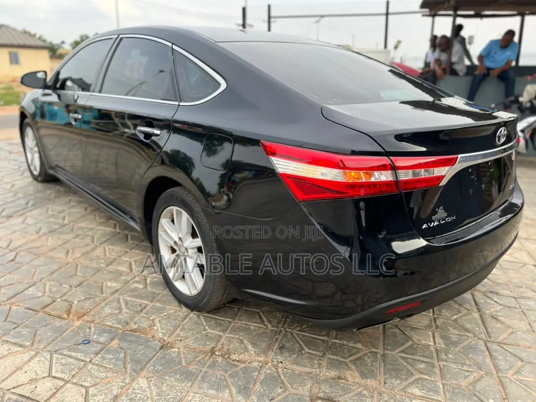 Toyota Avalon XLE Premium 4dr Sedan (3.5L 6cyl 6A) 2014 Black