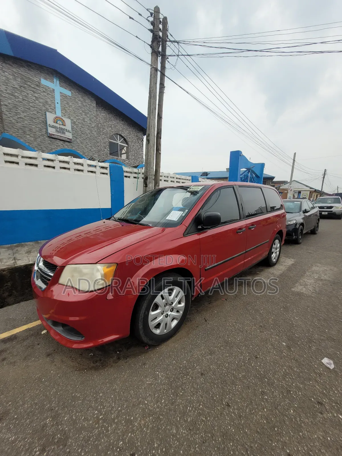 Dodge Caravan 2013 Red