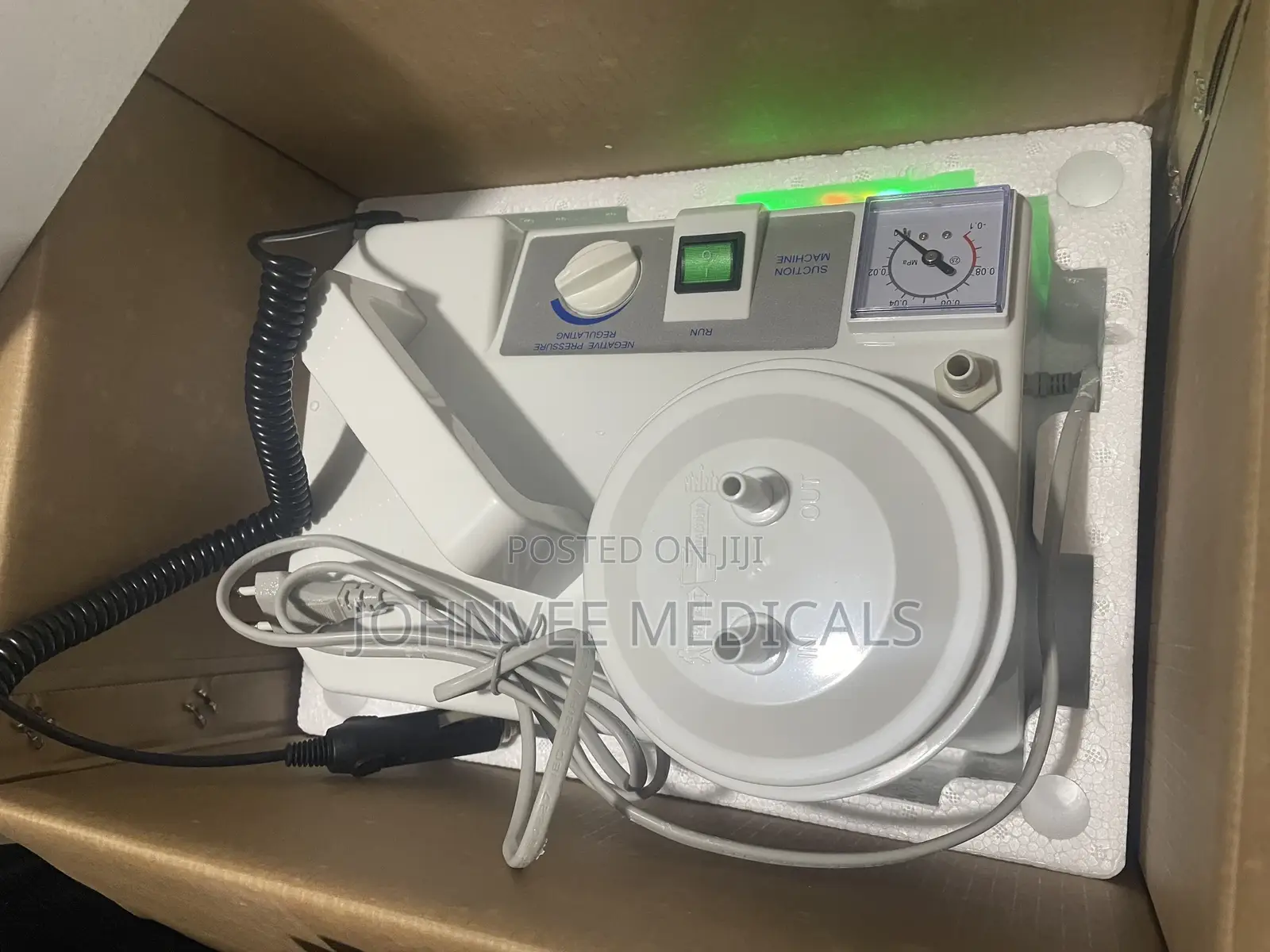 Suction Machine With Battery Backup