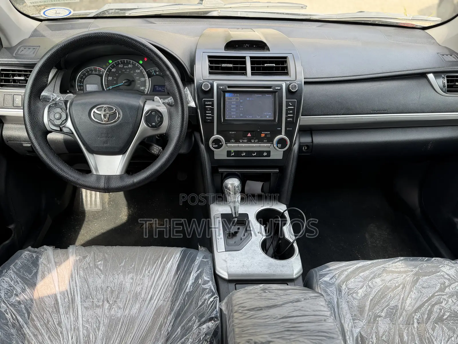Toyota Camry SE 4dr Sedan (2.5L 4cyl 6A) 2012 Silver
