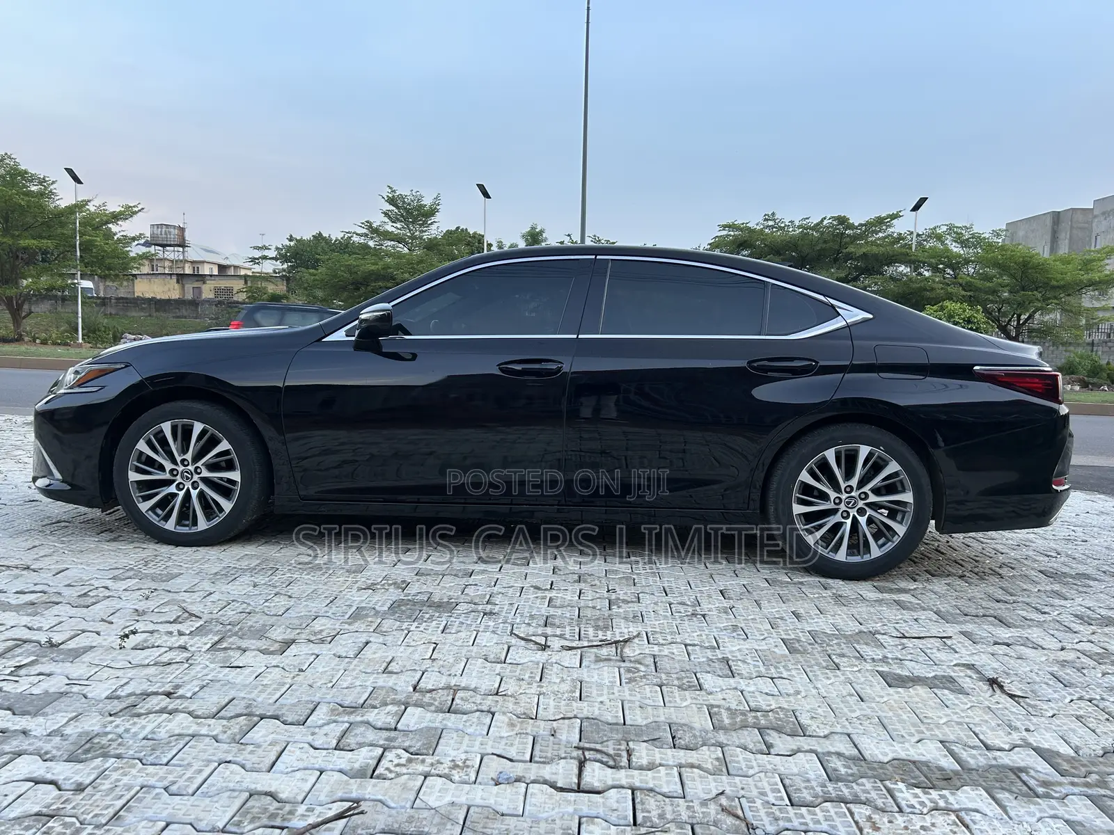 Lexus ES 350 Ultra Luxury 2020 Black