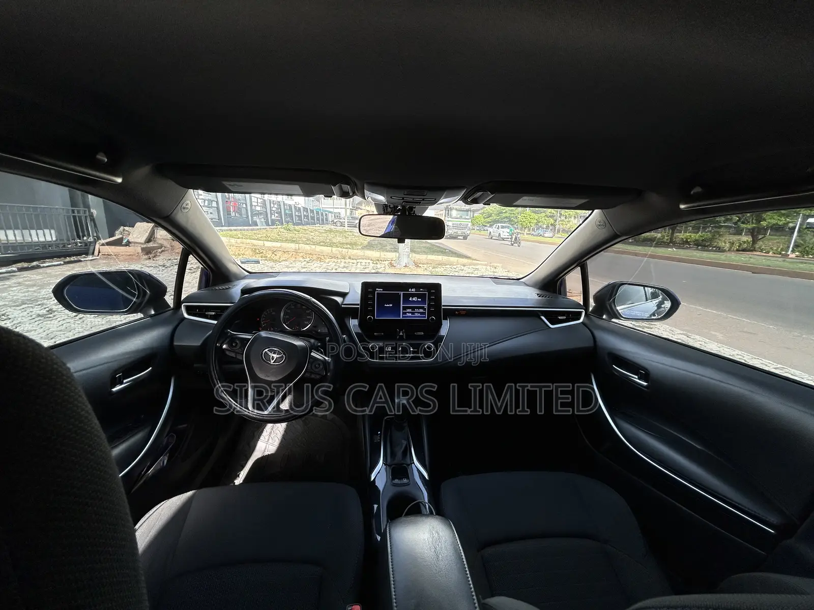 Toyota Corolla LE 2021 Blue