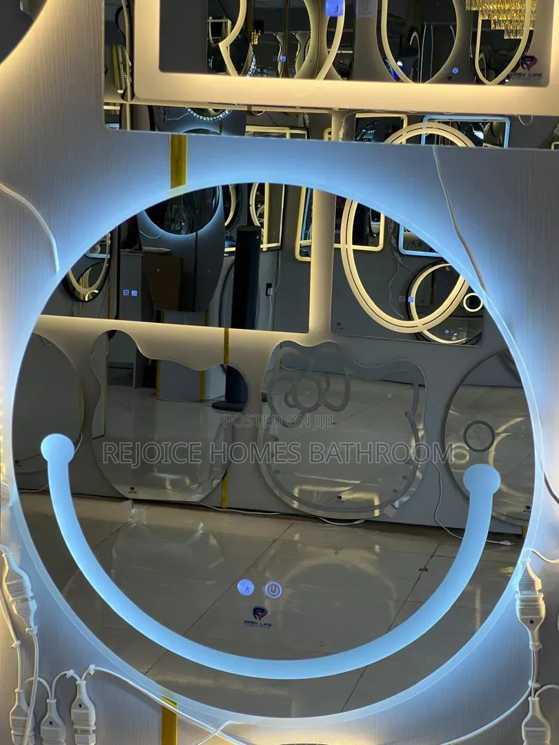 Luxury Vanity Round Led Smart Smile Mirror With Touch Sensor
