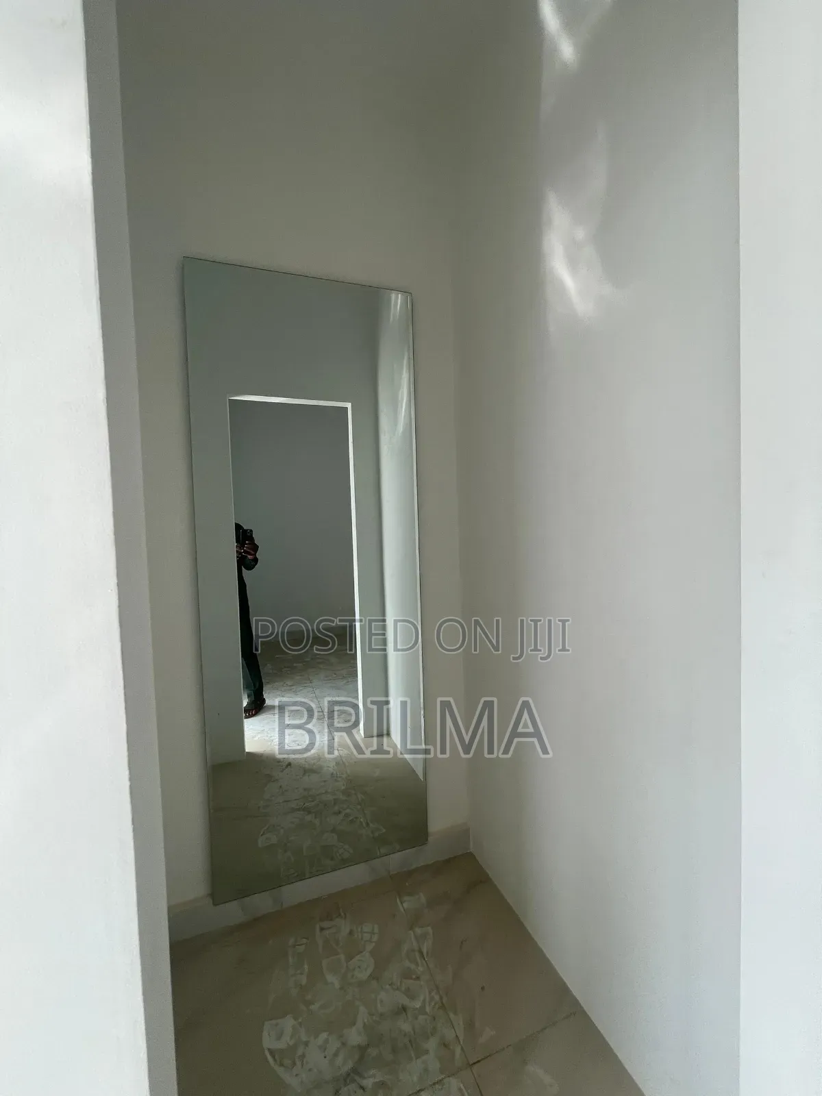 3bdrm Block of Flats in Wuse 2 for sale