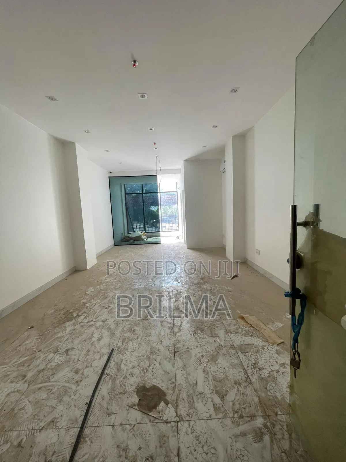 3bdrm Block of Flats in Wuse 2 for sale