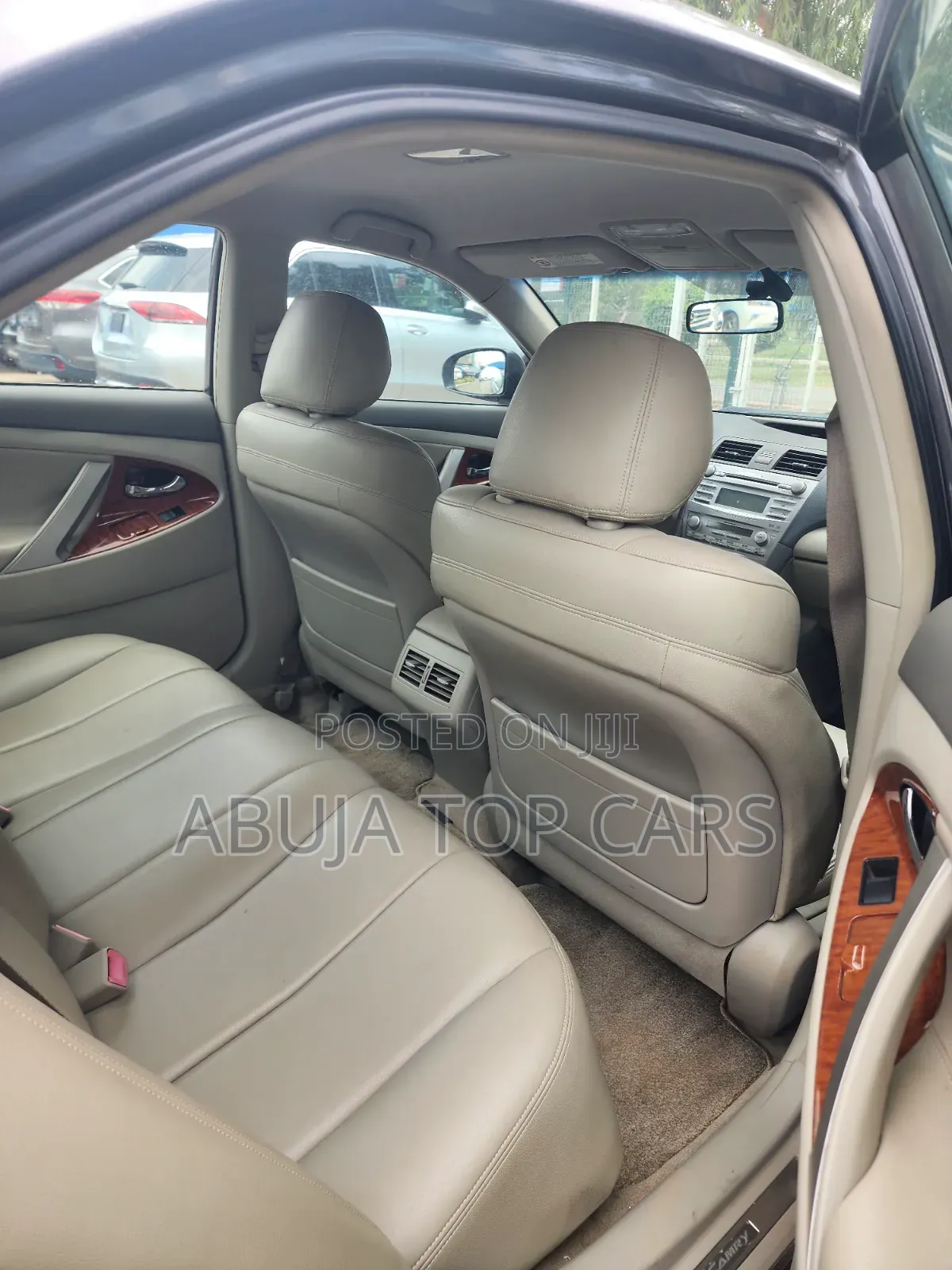 Toyota Camry SE 4dr Sedan (2.5L 4cyl 6AM) 2010 Gray