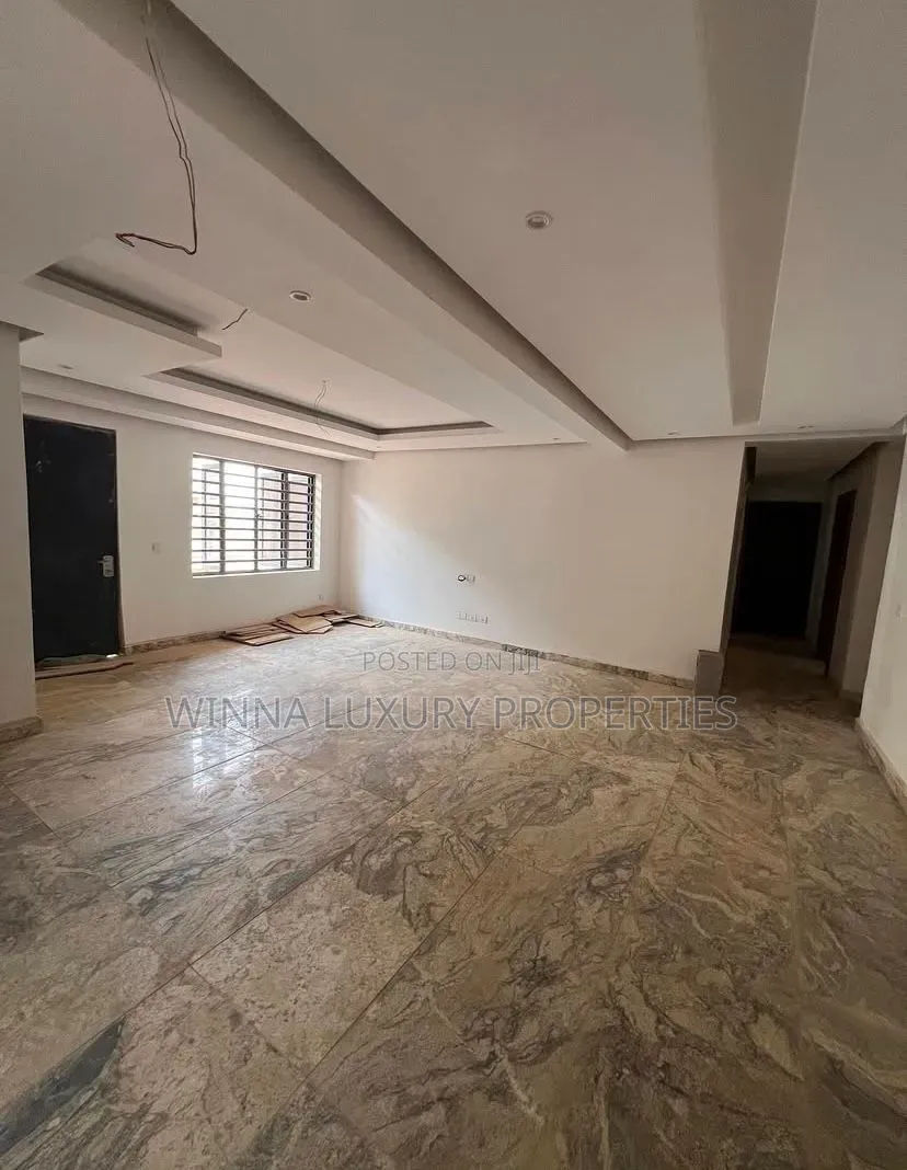 3bdrm Apartment in Wuye for sale