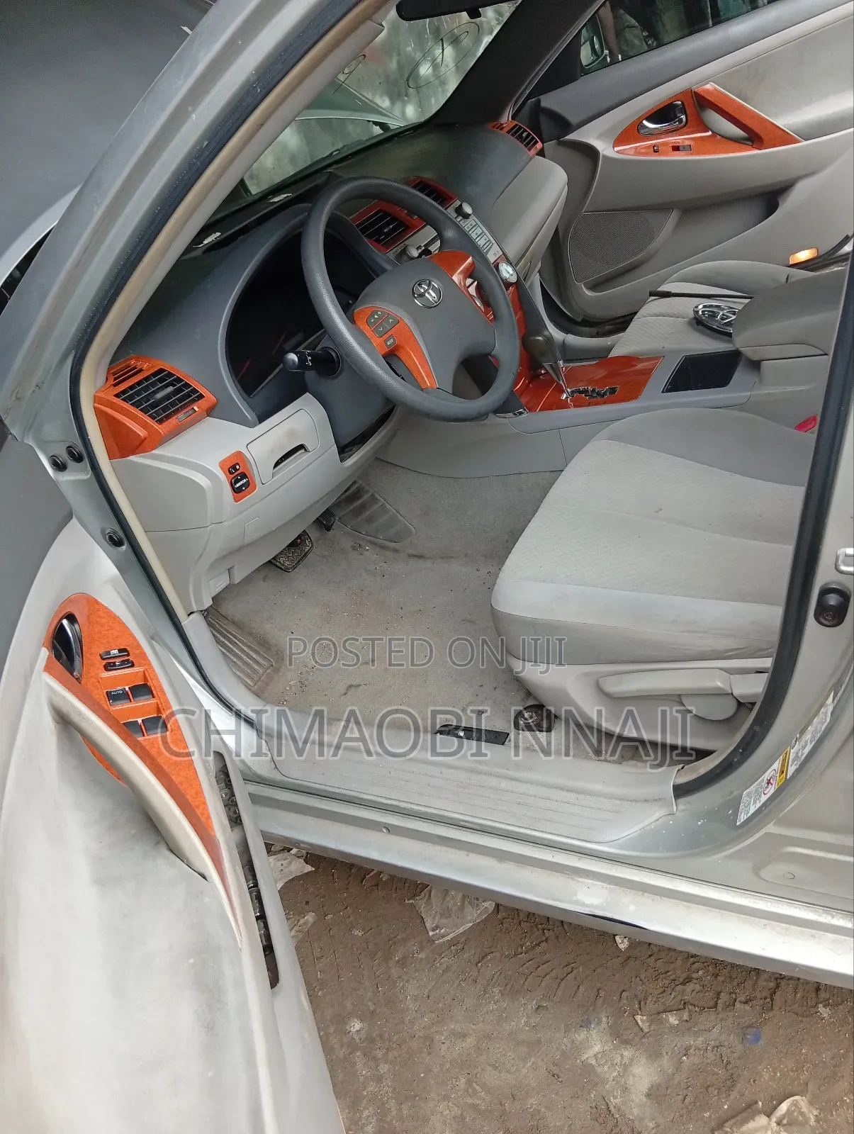 Straying Formica for Toyota Camry